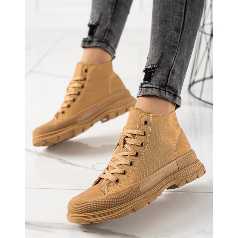 Forever Folie Kamel Turnschuhe auf der Plattform braun 1