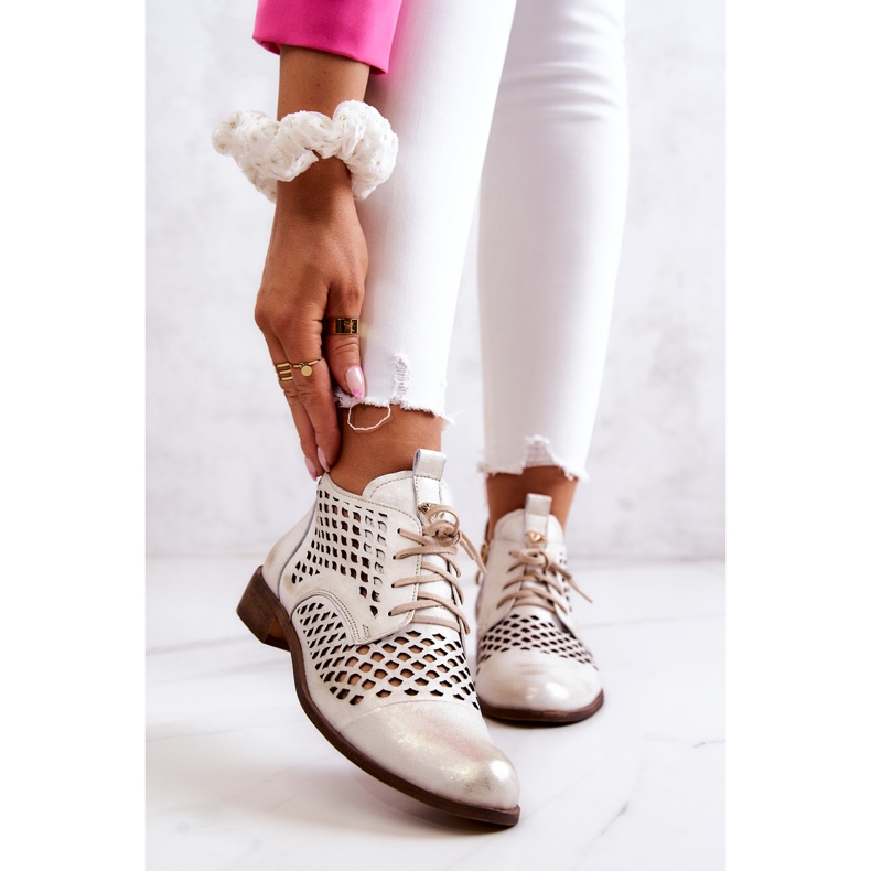 Durchbrochene Lederstiefel Nicole 2704/004 Weiß und Gold 1