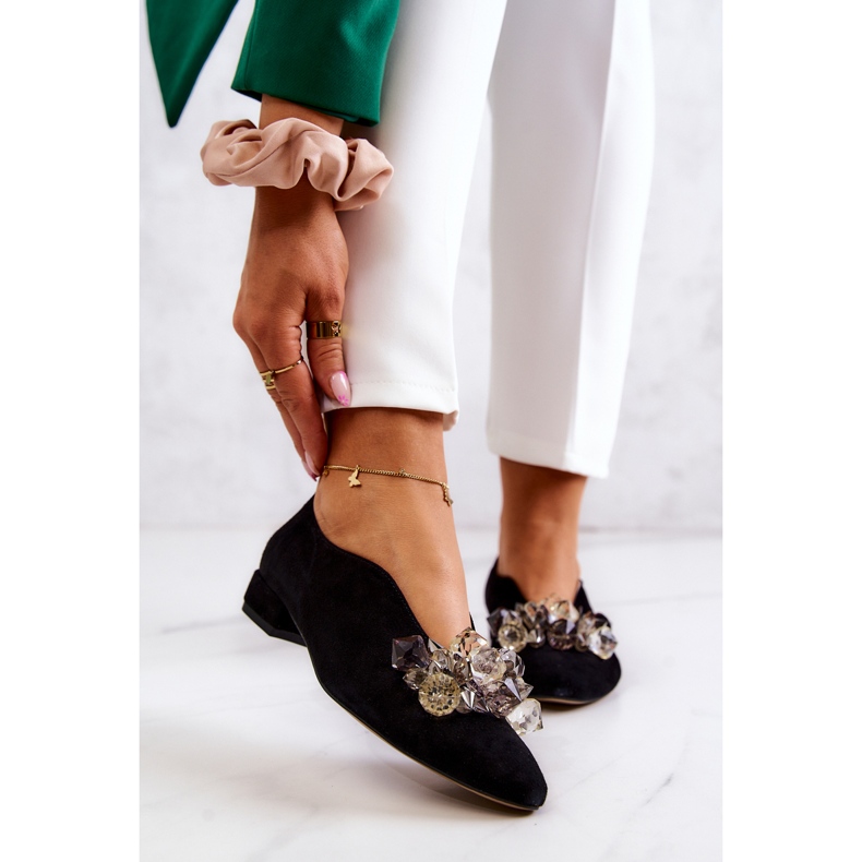 PA2 Elegante Wildlederschuhe mit schwarzer McQueen-Verzierung 1