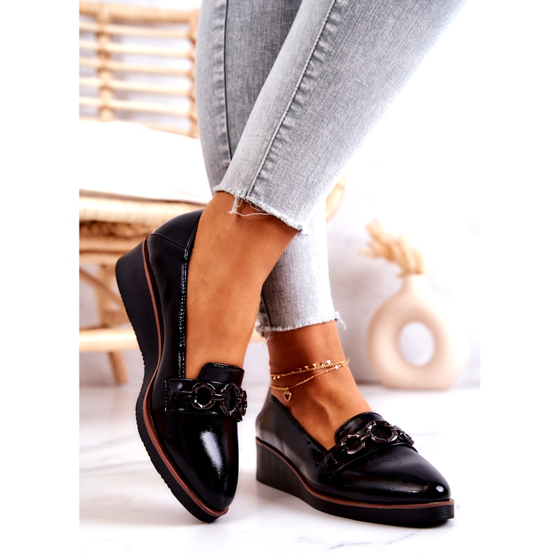 Vinceza Keilschuhe aus Lackleder Schwarz Melodien 3