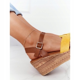 Gelbe Sandalen mit Keilabsatz S.Barski GD-38 braun 4