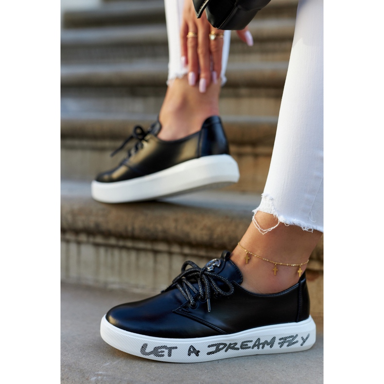 S.Barski Damen-Sneakers aus Leder mit schwarzer Carrey-Verzierung 1