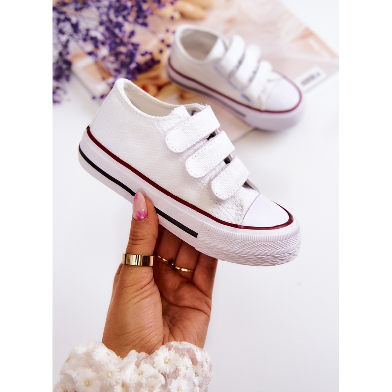 Kinderturnschuhe mit weißem Bernie-Klettverschluss 1