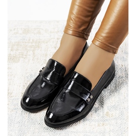 Schwarze Loafer aus Lackleder von Abela 1