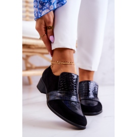 PA2 Schlangenschuhe aus schwarzem Mariene-Wildleder 1