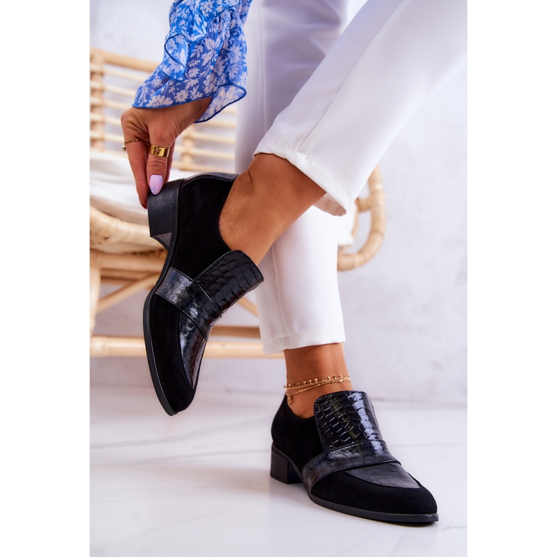 PA2 Schlangenschuhe aus schwarzem Mariene-Wildleder 2