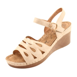 Bequeme Damen-Keilsandalen Evento 22SD98-4572 Beige 3