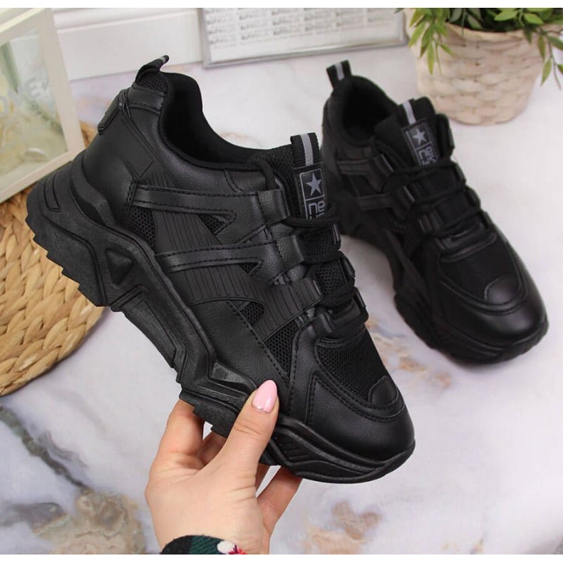 Keil Turnschuhe News W EU649A schwarz 1