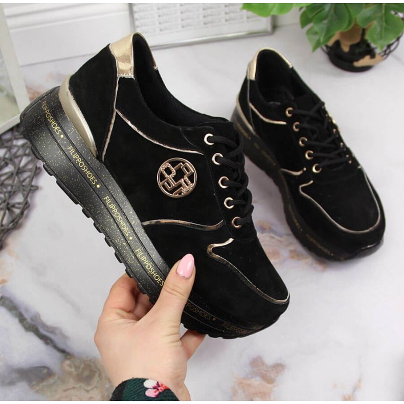 Lederturnschuhe auf der Plattform Filippo W PAW330 schwarz 1