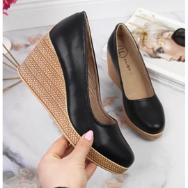 Lederpumps auf dem Keil Filippo W PAW339A schwarz 1