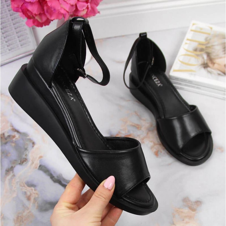 Schwarze Vinceza W JAN102A Keilsandalen 1