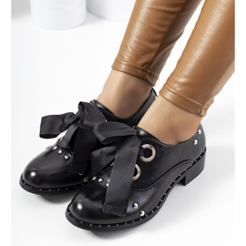 Schwarze flache Schuhe von Belcastro 1