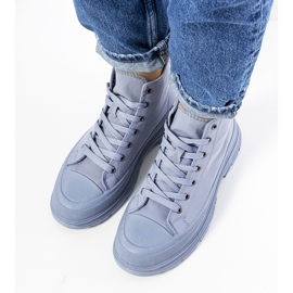 Blaue knöchelhohe Sneakers auf der Boyes-Plattform 1