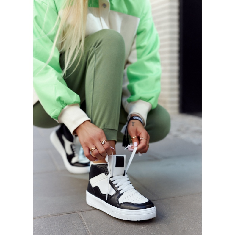 FG2 Hohe Damen Sportschuhe Weiß und Schwarz Megithoe 1