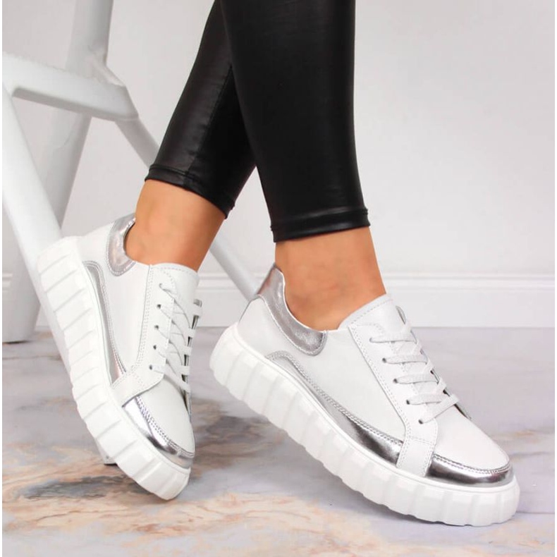 Lederschuhe auf der Plattform S. Barski W OLI161 weiß 2