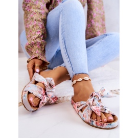 Klassische Hausschuhe mit Blumen Big Star JJ274703 Hellgrau mehrfarbig 2