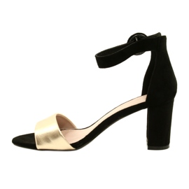 Schwarze und goldene Sandalen auf einem Absatz Evento 20SD98-1617 1