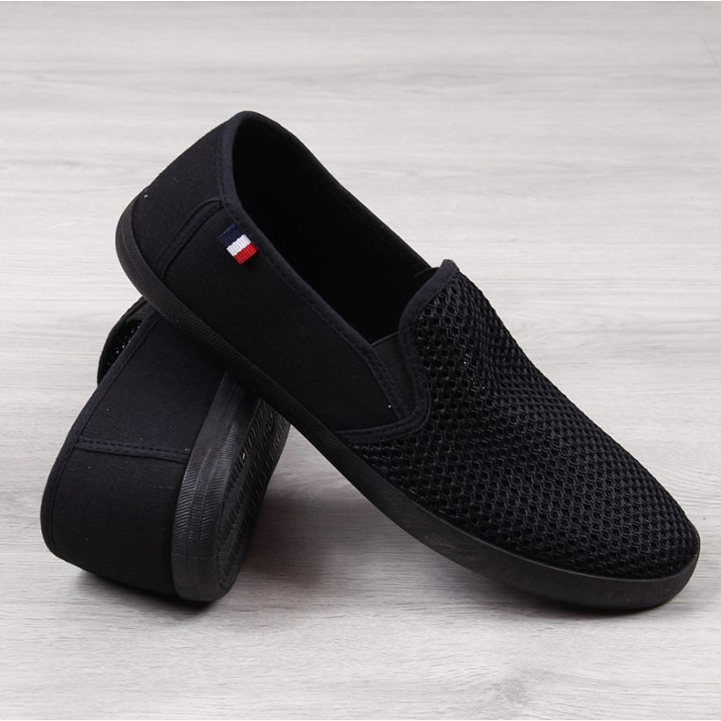 Schwarze Atletico M ATC312A durchbrochene Turnschuhe 1