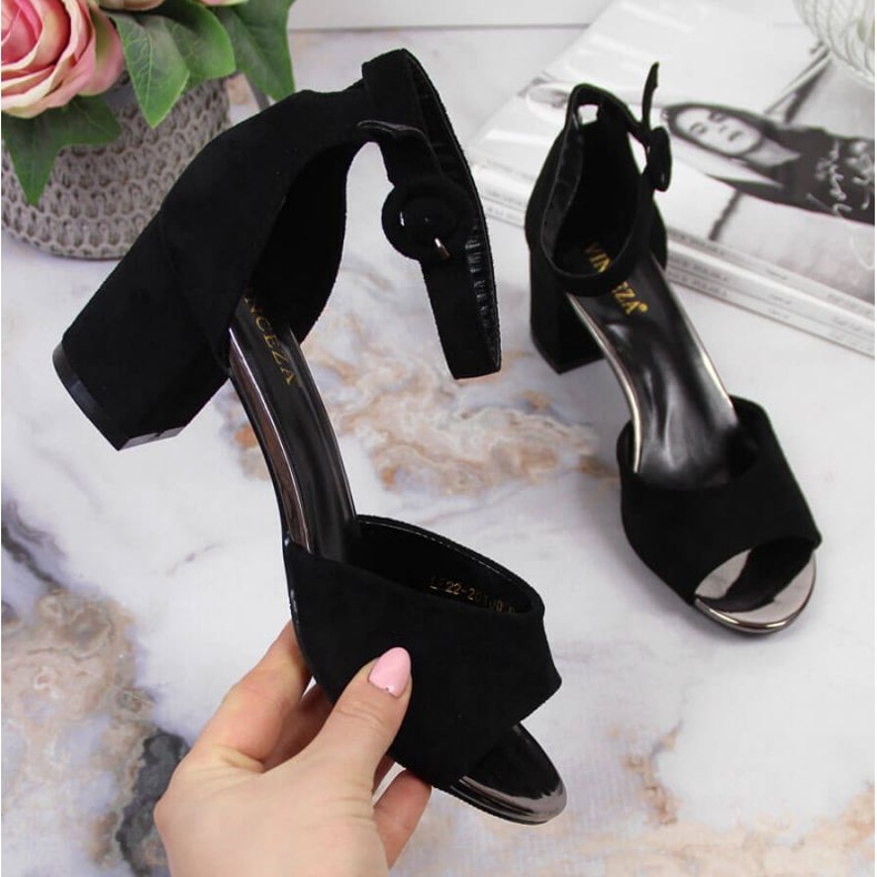 Schwarze Sandalen am Posten von Vinceza W JAN96B 1