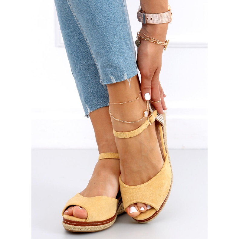 Sandalen Espadrilles auf dem Keil Mandira Yellow gelb 1