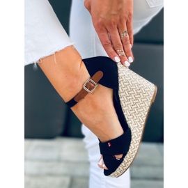 Lamis Schwarze Keilsandalen 1