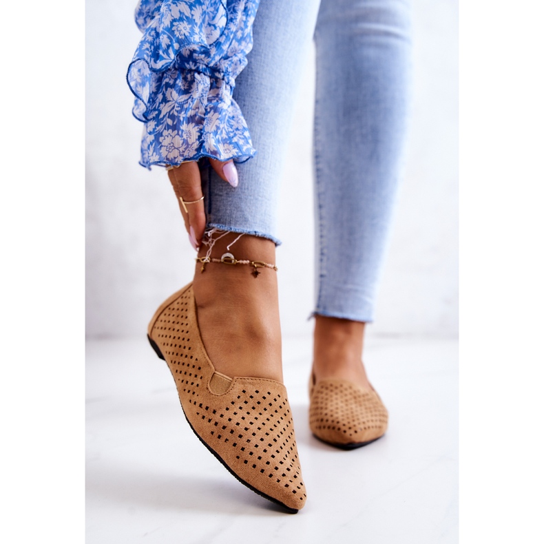 LU BOO Durchbrochene Ballerinas für Damen Slip-on Camel Rosario braun 1