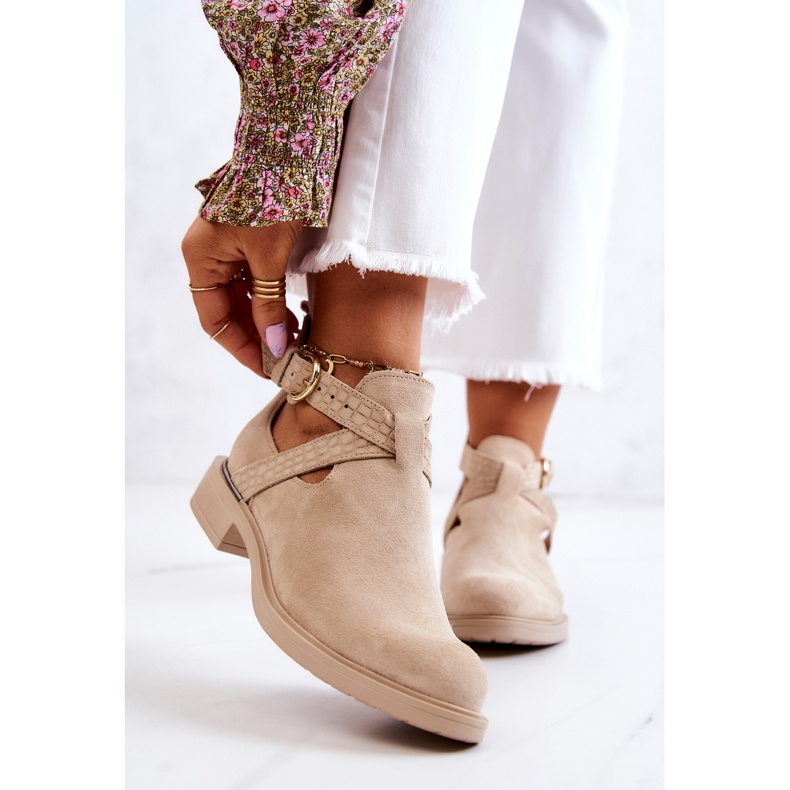 PL5 Damen-Lederstiefeletten mit ausgeschnittenem hellbeigem Ramos 1