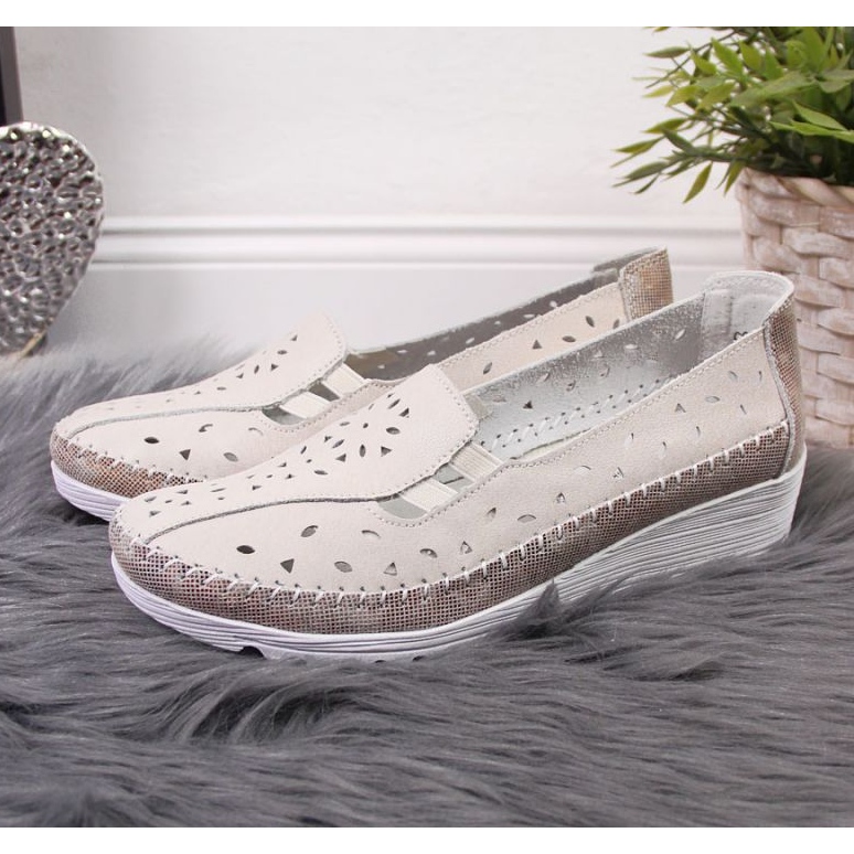 Keilschuhe aus Leder beige T.Sokolski W SCA156 2