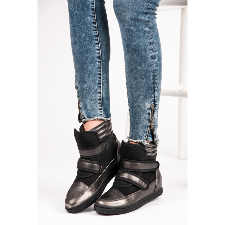 Show It Sneaker in Hochglanz grau 1