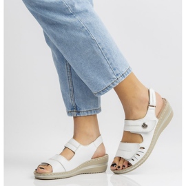 Filippo DS1402 / 20 Wh Weiße Sandalen 2