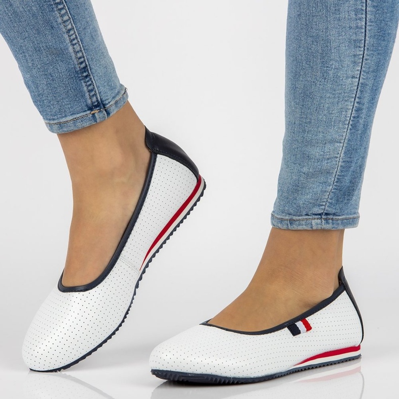 Ballerinas aus Leder Filippo DP2171 / 21 Wh weiß 2