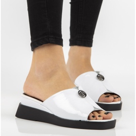 Filippo DK2351 / 21 Wh weiße Hausschuhe 1