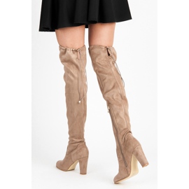 Betler Wildlederstiefel am Pfosten braun 1