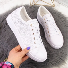 Turnschuhe Bugatti W INT1725 weiß 1