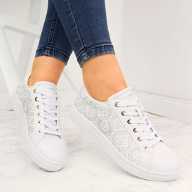 Turnschuhe Bugatti W INT1725 weiß 2