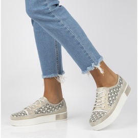 Lederschuhe FILIPPO DP2026 / 22 Gehen Sie golden 2