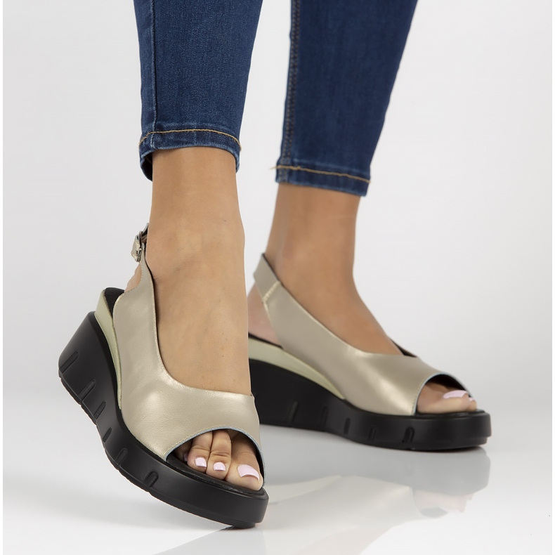 Ledersandalen Filippo DS3595 / 22 Gehen Sie golden 2