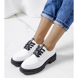 Weiße Merivale Damenschuhe 2