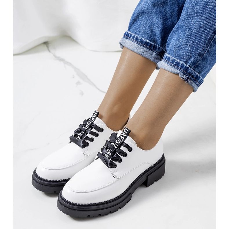 Weiße Merivale Damenschuhe 2