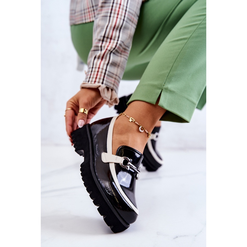 S.Barski Lackierte Damenschuhe Schwarz und Weiß Cassida 1