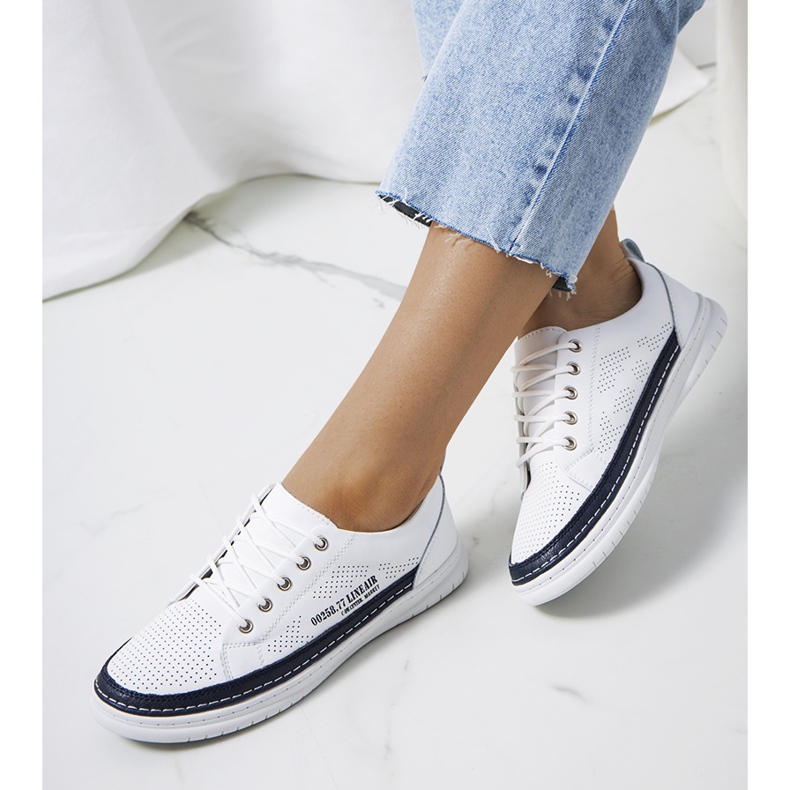 Weiße Ledersneaker von Valeska marineblau 1