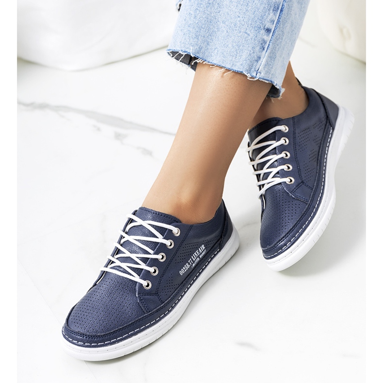 Valeska Sneaker aus marineblauem Leder navy blau 1