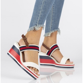 Sandalen auf dem Keil Filippo DS2094 / 22 Wh Nv weiß rot marineblau 2