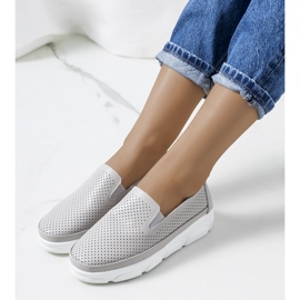 Graue Ledersneaker von Velders 1