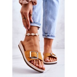 Modische Damenhausschuhe mit Schnalle Inblu CP000031 Gelb 1