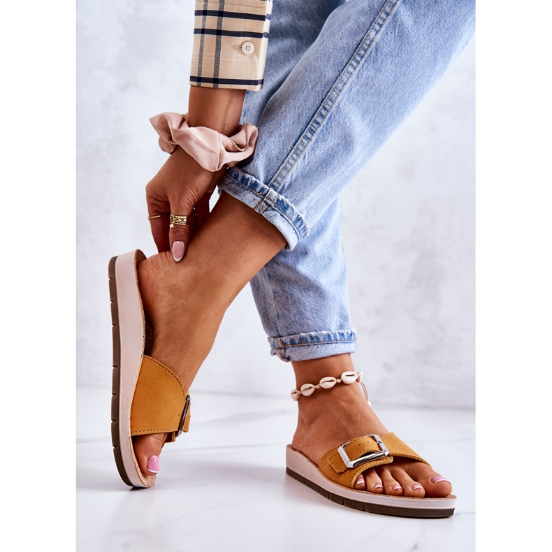 Modische Damenhausschuhe mit Schnalle Inblu CP000031 Gelb 2