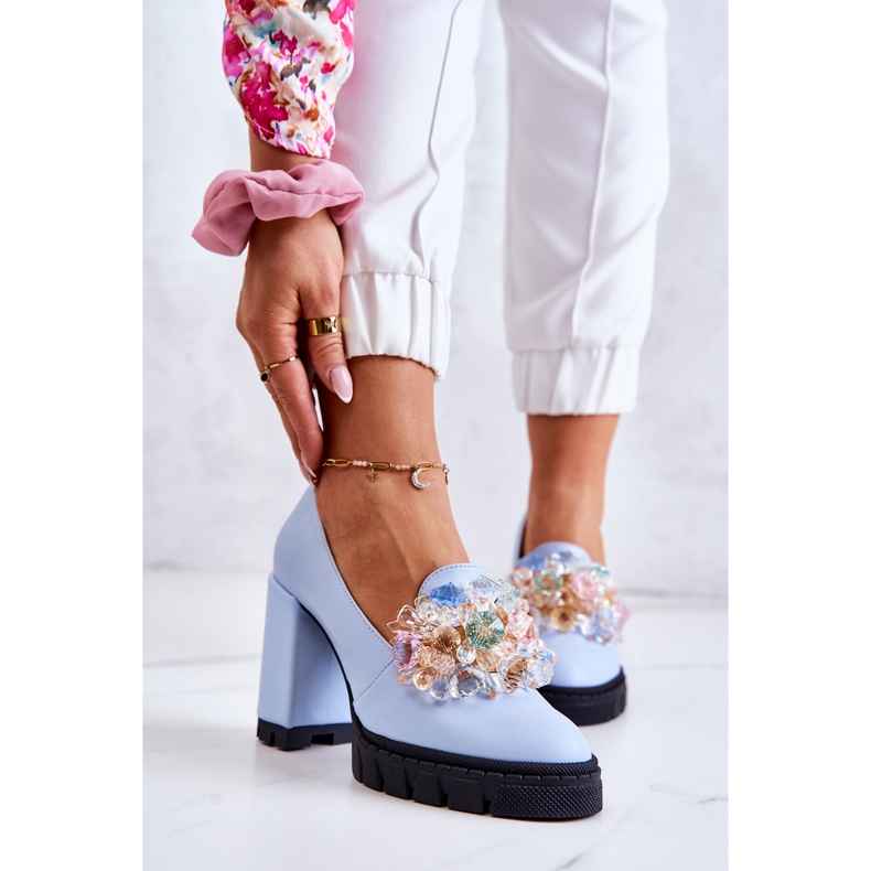 PA2 Elegante Pumps mit glattem blauem Caterine-Ornament 1