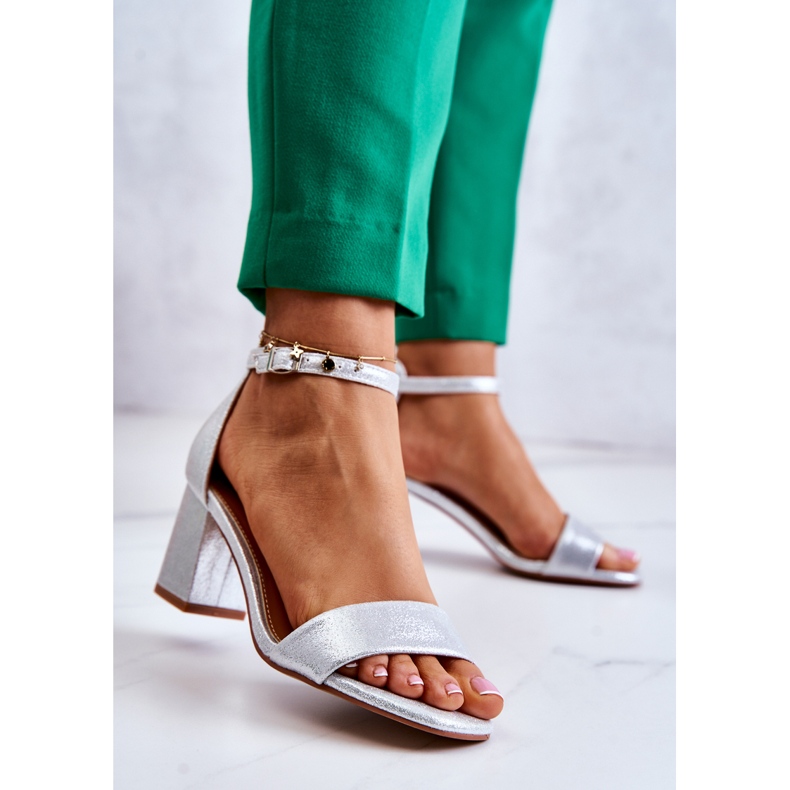 Vinceza Modische Damensandalen mit Absatz Silber Lucida silber- 2