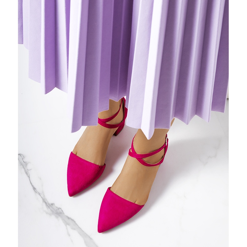 Pinke Pumps am Hyde Post rosa 2