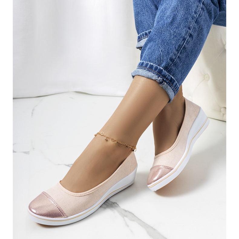 Beige Turnschuhe mit Keilabsatz von Barrie 1